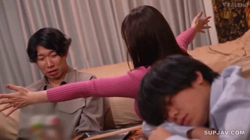 หนังโป๊ญี่ปุ่น Faleno FNS-018 Momo Misono สาวตัวเล็กผิวขาวน่ารักโดนเพื่อนกระแทกหีในห้องนอนแบบ uncensored ครางเสียวตัวสั่นไม่หยุด แหวกขาให้ควยเพื่อนกระเด้าแรงๆ เย็ดโหดจัดเต็มจนน้ำแตกคาหี